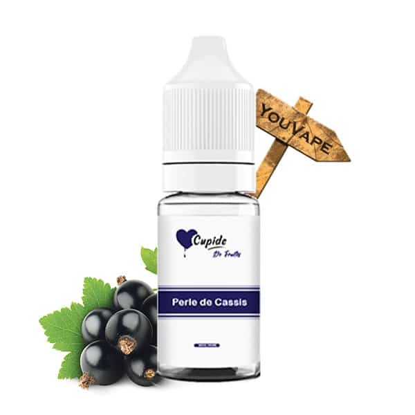 Le e liquide Perle de Cassis de Cupide vous emmène dans les bois déguster du cassis sauvage à la fois sucré et acidulé.