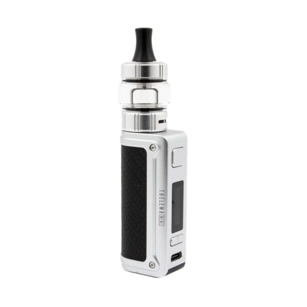 Compact et vraiment superbe, le Kit Thelema Mini UB Lite de Lost Vape est une cigarette électronique polyvalente, qui sait vapoter en MTL et en DL grâce à sa gamme de résistance en mesh de 1.2 à 0.3 ohm. Sa batterie intégrée de 1500 mAh se recharge en 1h30 et fournit une puissance de 5 à 45 watts.