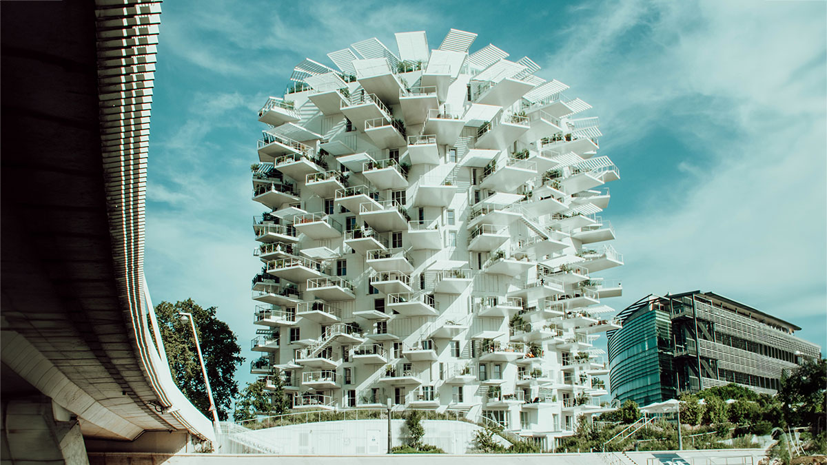 Le bâtiment l'Arbre Blanc à Montpellier