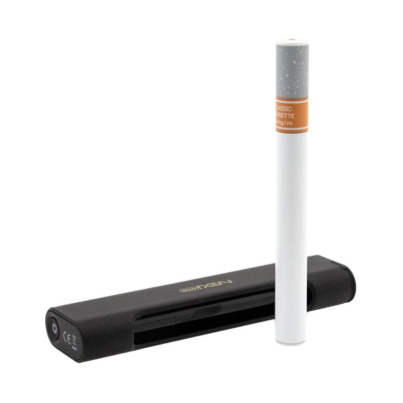 Pas plus grande qu'une cigarette, la Nexi One est la plus petite et la plus confortable des cigarettes électroniques, tout en proposant une bonne autonomie.